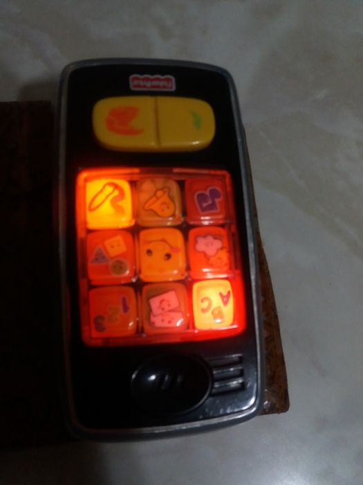 телефон игрушечныйи музыкальный,с песнями,Турецкое озвучивание! Турци