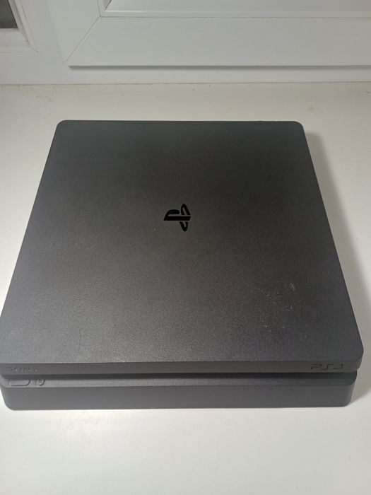 Ps4 slim 500gb в хорошем состоянии