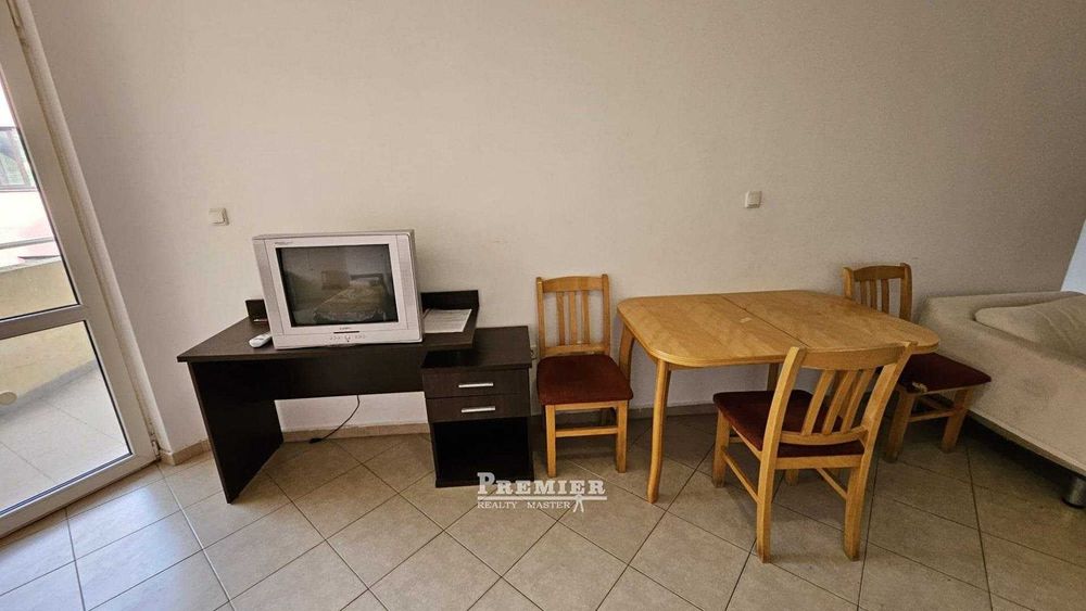 Двустаен апартамент в центъра на Слънчев Бряг Без Такса