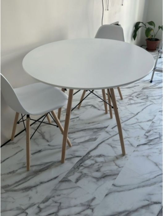 Комплект стол 90×90 и 2  стула