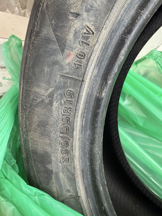 Продам летнию резину R19