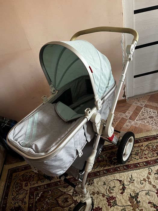 Продам детскую коляску