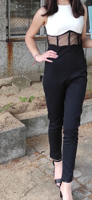 Официален гащеризон