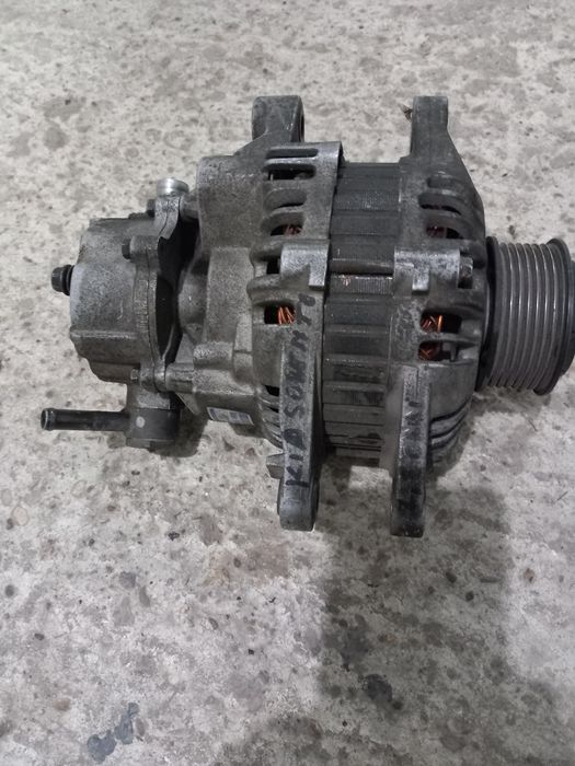 Alternator KIA SORENTO