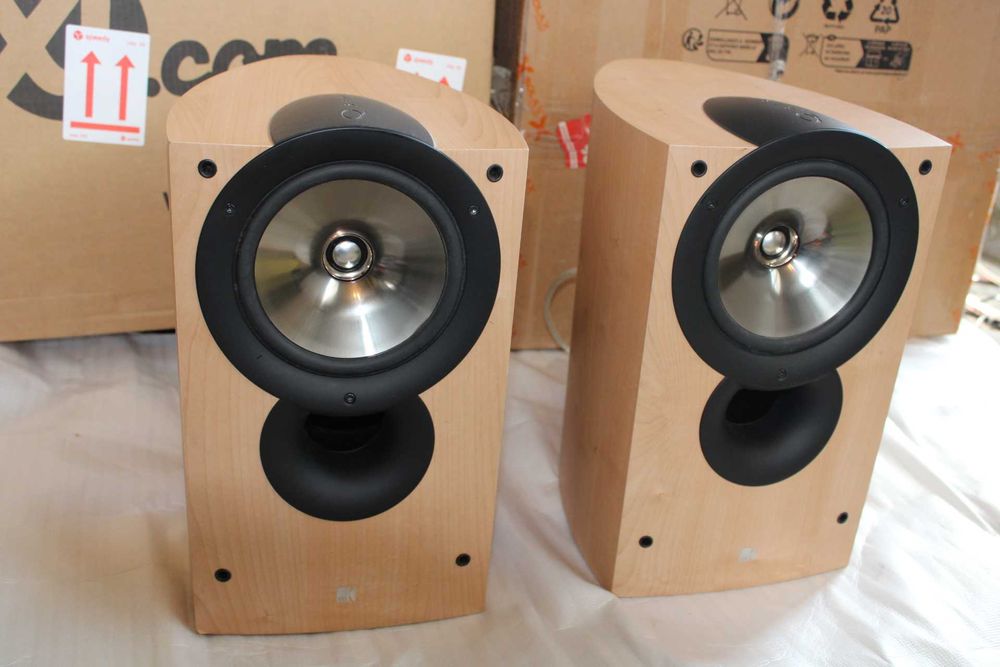 Тонколони KEFF IQ3 - Английски от 20hz - 40,000khz