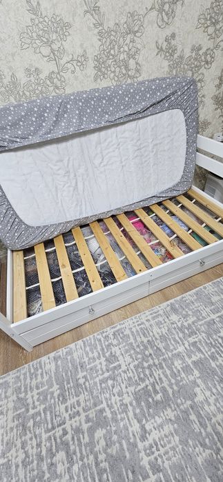 Продам детскую кровать