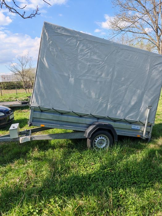 Remorcă 750kg zona mare de incarcare