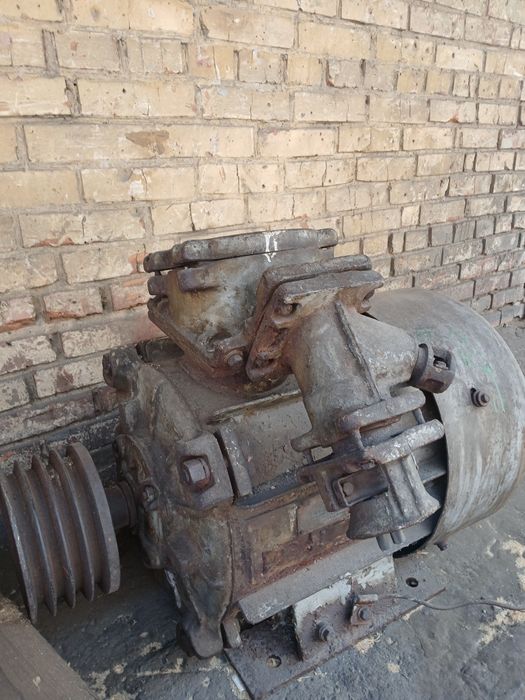 Двигатель на вытяжку