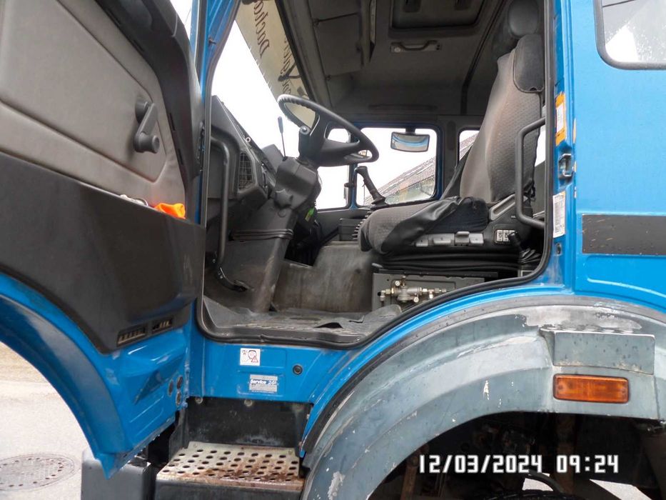 Mercedes-Benz 1838 4x4 Самосвал с кран HIAB 125-3