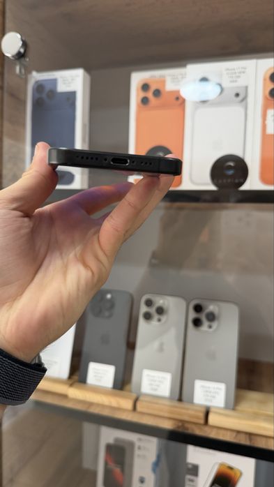 iPhone 15 Pro