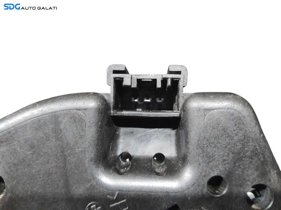 Soclu Suport Bec Lampa Stop Tripla Stanga de pe Haion Haion Capota Portbagaj BMW Seria 3 E46 1998 - 2006 Cod 8374807 [N3544]