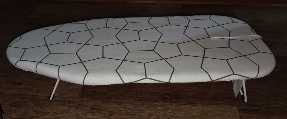 Продам гладильную доску Икея