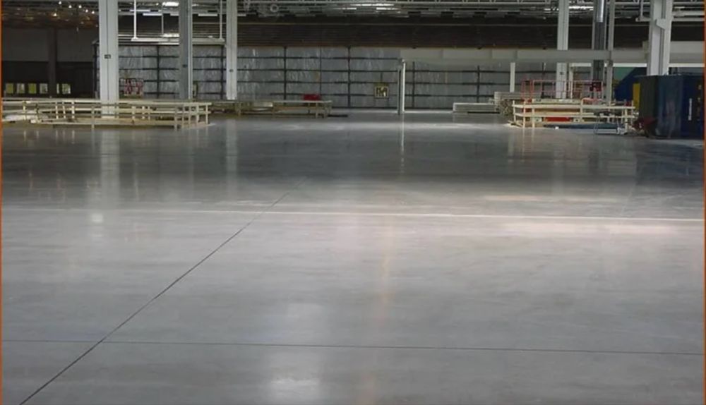 Полы промышленные, эпокисдные, топинг, стяжка