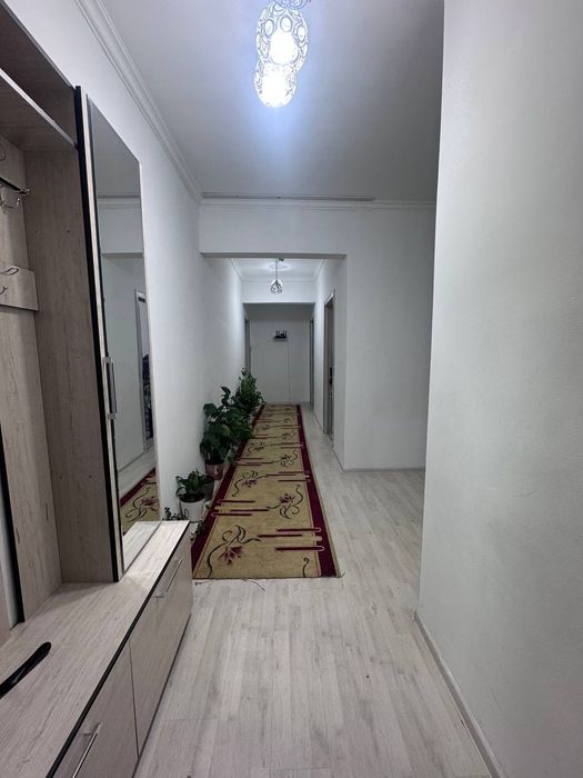 Uy sotiladi 5 etajda 3xonali