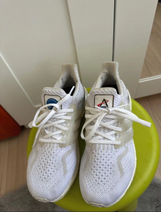 Adidas X NASA Ultra Boost 5.0 DNA, Nr 38, ca noi