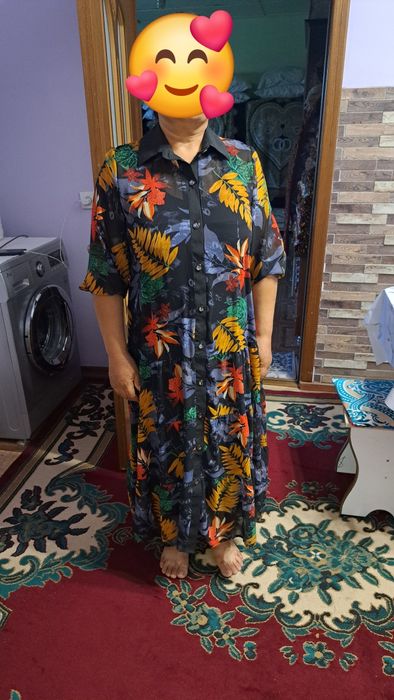 Жаңа киілмеген көйлек