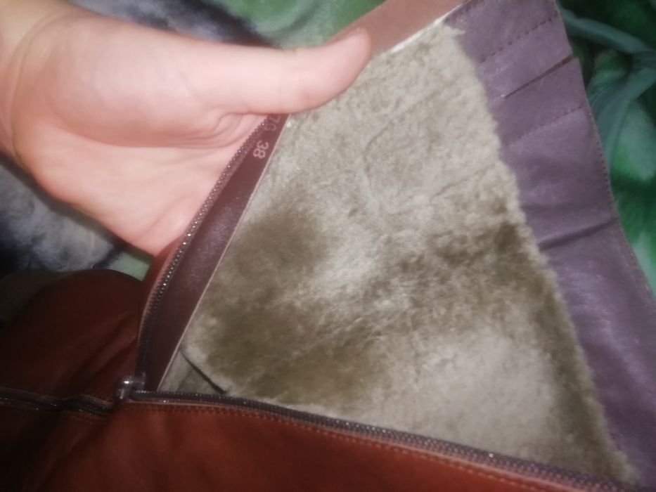 Продам кожаные  сапоги