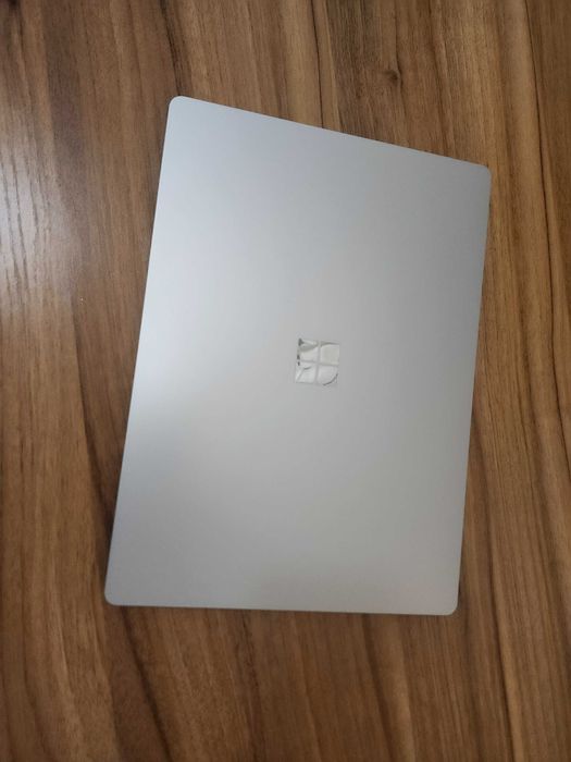 Microsoft Surface Laptop 4