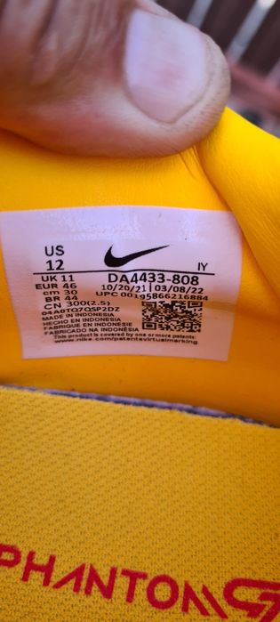 Ghete de fotbal pentru iarba