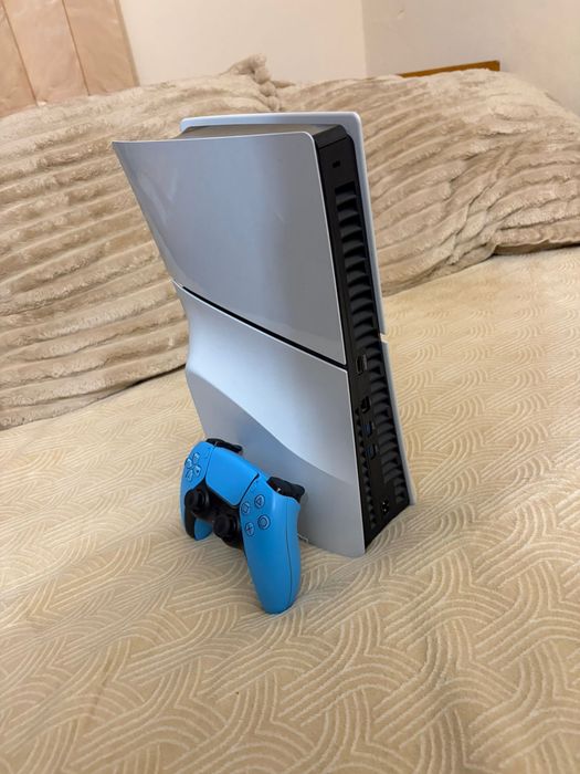 PS 5 ca nou cu maneta