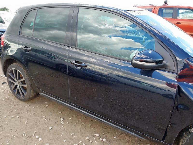 Dezmembrez Volkswagen Golf 6 (5K1) [Fabr 2009-2013]