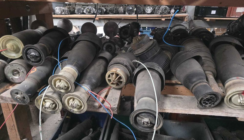 Pernă BMW Mercedes Land Rover Audi VW