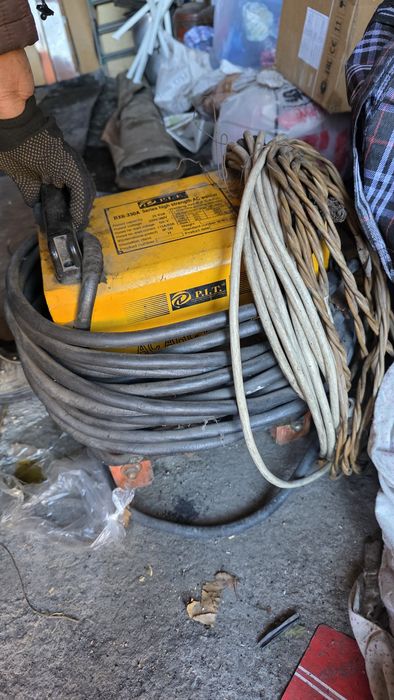 Продаётся сварочный аппарат