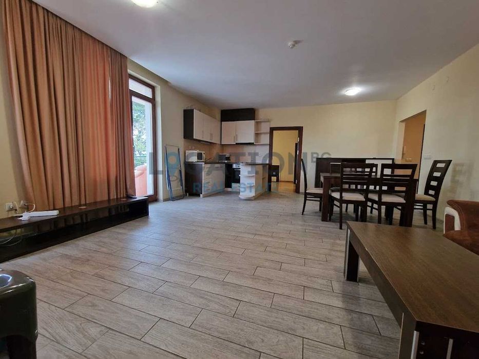 Продава се Тристаен апартамент в к.к. Златни пясъци - 179 кв.м за 1006 €/кв.м - Снимка #2