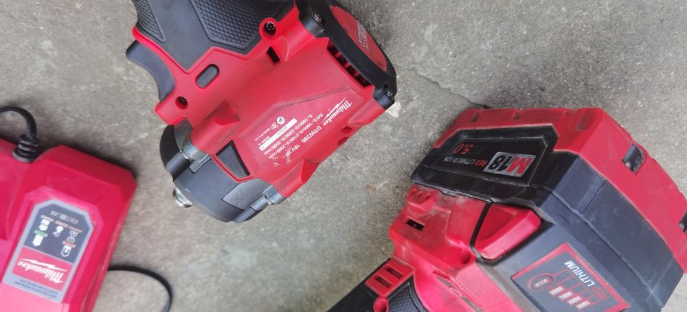 Milwaukee М18 гайковерт+винтоверт и ъглошлайф 125мм
