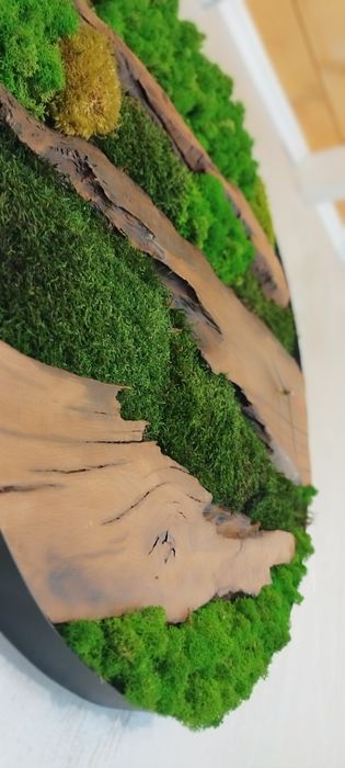 Уникален часовник от янове и скандинавски мъх