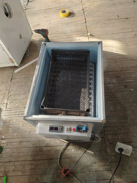 88 талик Инкубатор сотилади