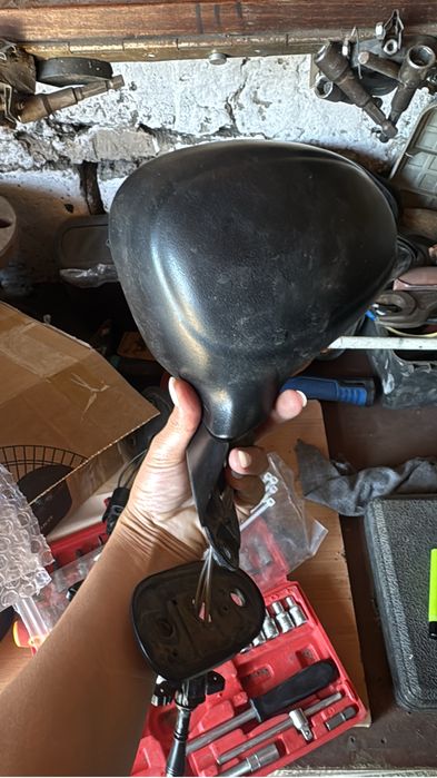 Боковые зеркала.