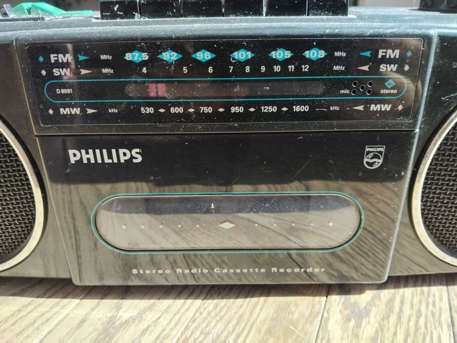 Philips D 8090/00 stereo radio cassette recorder