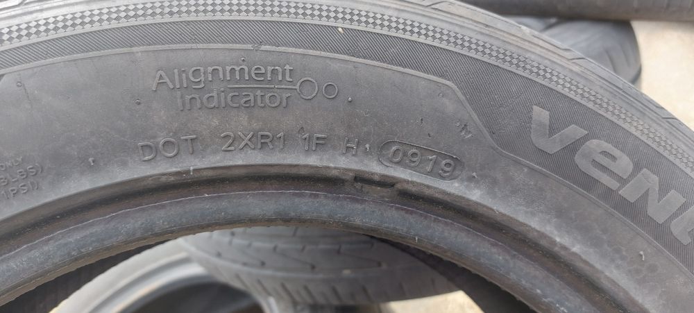 Гуми  -  летни 215 55 R16