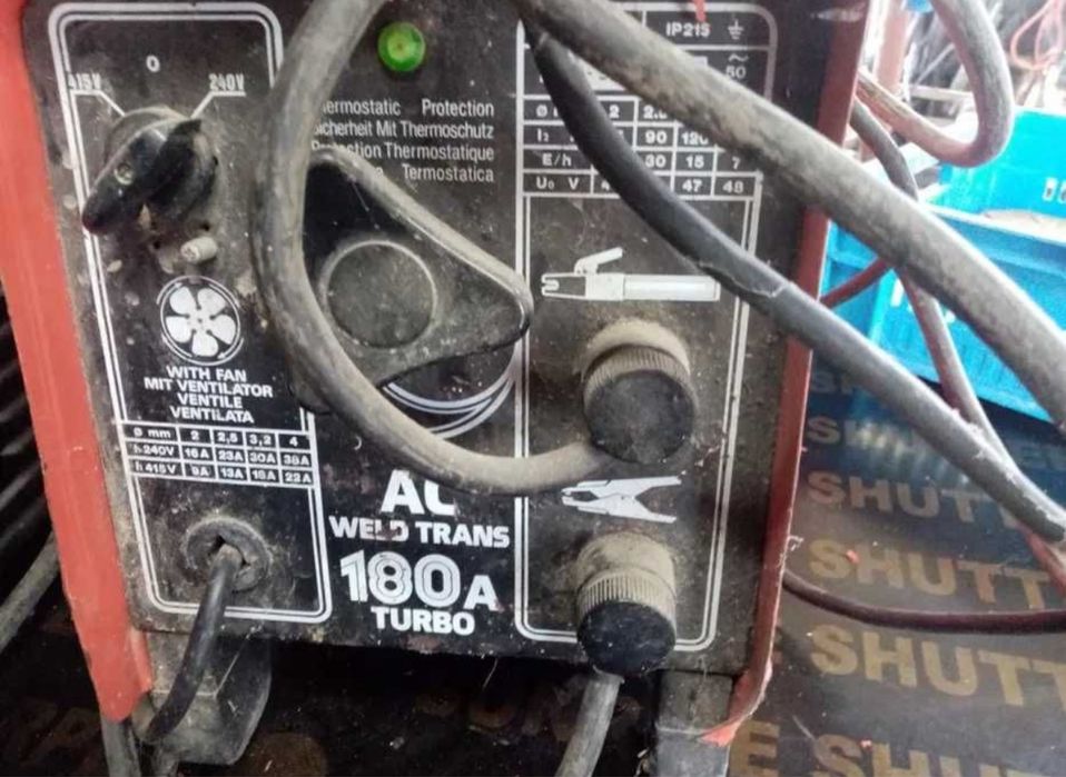 Електрожен 200 ампера оригинален внос от Англия 220волта