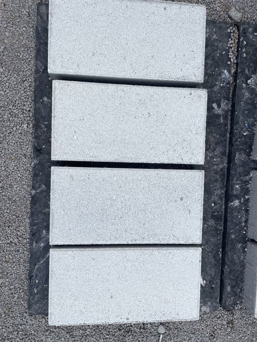 Прессованный брусчатки от производителя