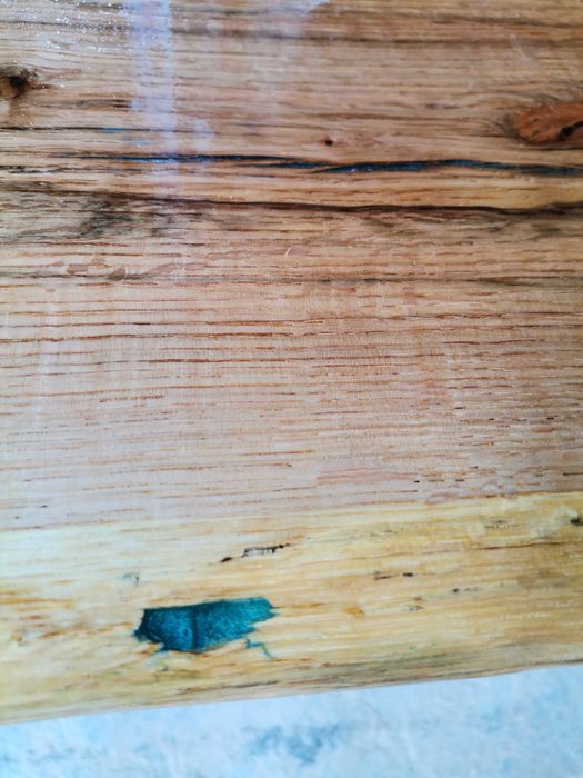 Плот изработен от червен дъб и епоксидна смола