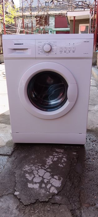 Mașină de spălat rufe Haier 5kg.