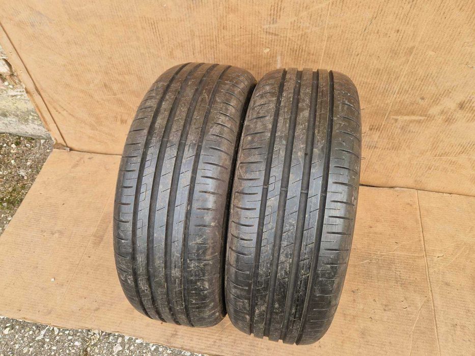 2 Goodyear R17 205/55 Летни гуми  DOT1321