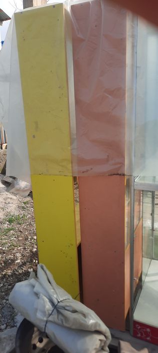 Витринный стеклянные