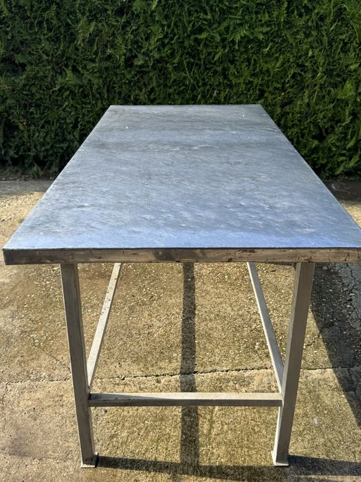 Маса от неръждаем плот