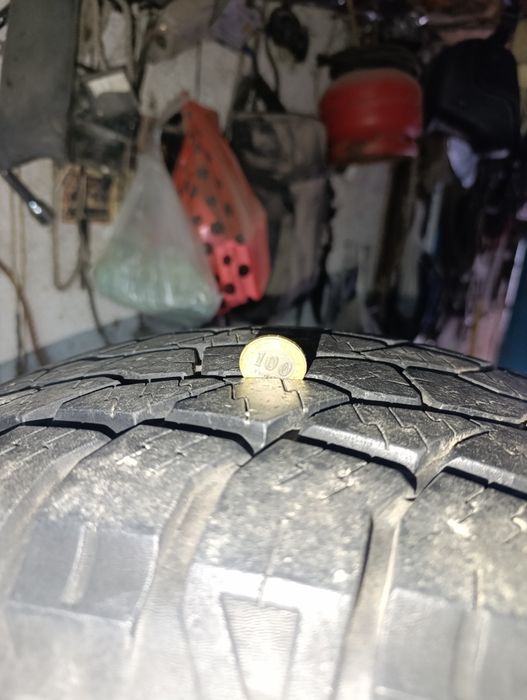 Продам резину стояла Прадо 120