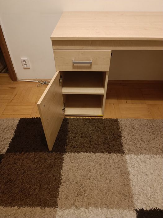 Birou din pal stare bună