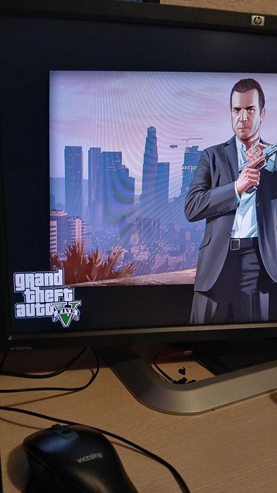 С ГАРАНЦИЯ ! 1Г Sony PlayStation 4 Pro бял PS4 1TB White профилактиран