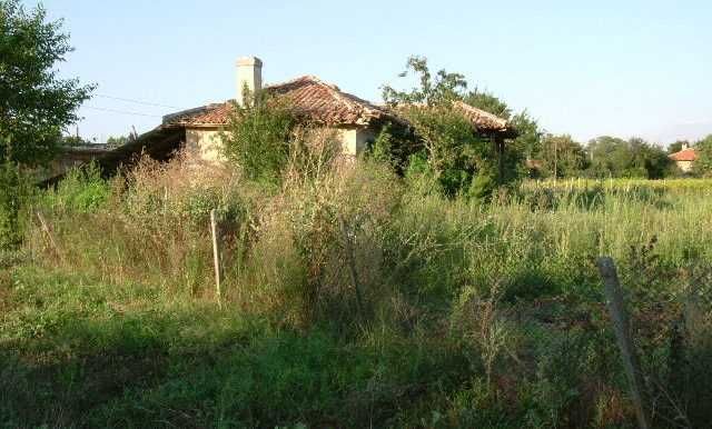 Стара къща в Златия