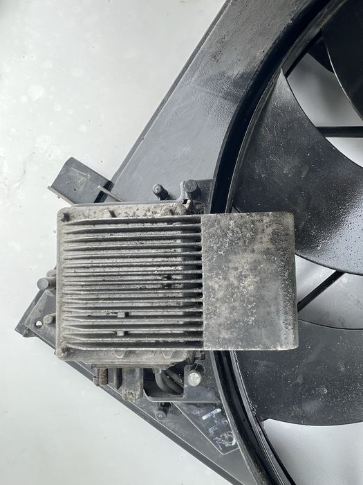 Electroventilator GMV Mercedes-Benz ML W163 Ventilator electric răcire radiator A1635000293  TEMIC885003237 ventilator