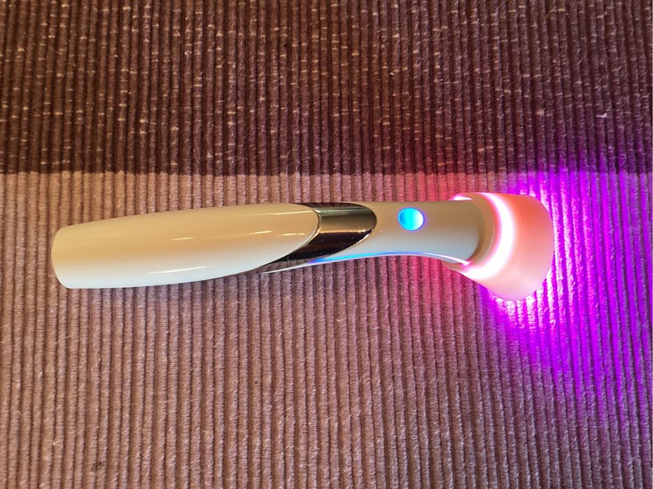 Talika устройство за фототерапия против акне