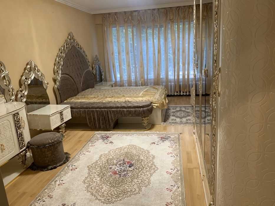 Тристаен апартамент в Младост 3