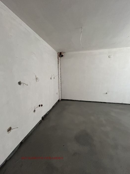 Продажба 2-стаен гр. Севлиево - гр. Севлиево 56m²