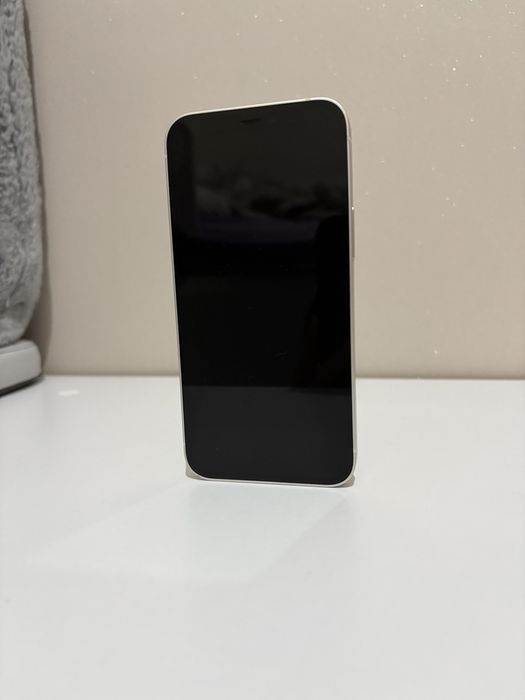 Iphone 12 mini 64 GB Бял